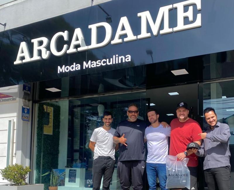 Fachada Arcadame Jairo Winck e Lucas Collar